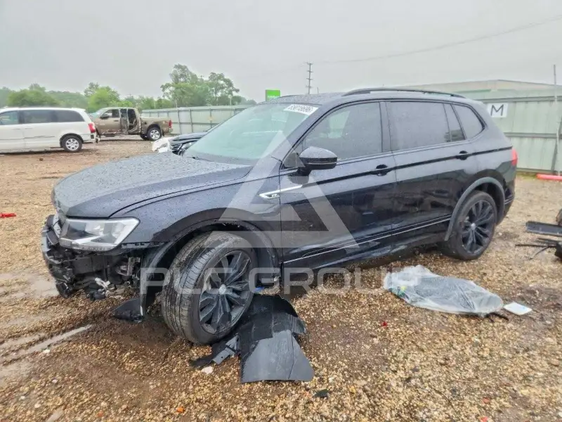 2021 Volkswagen Tiguan фото