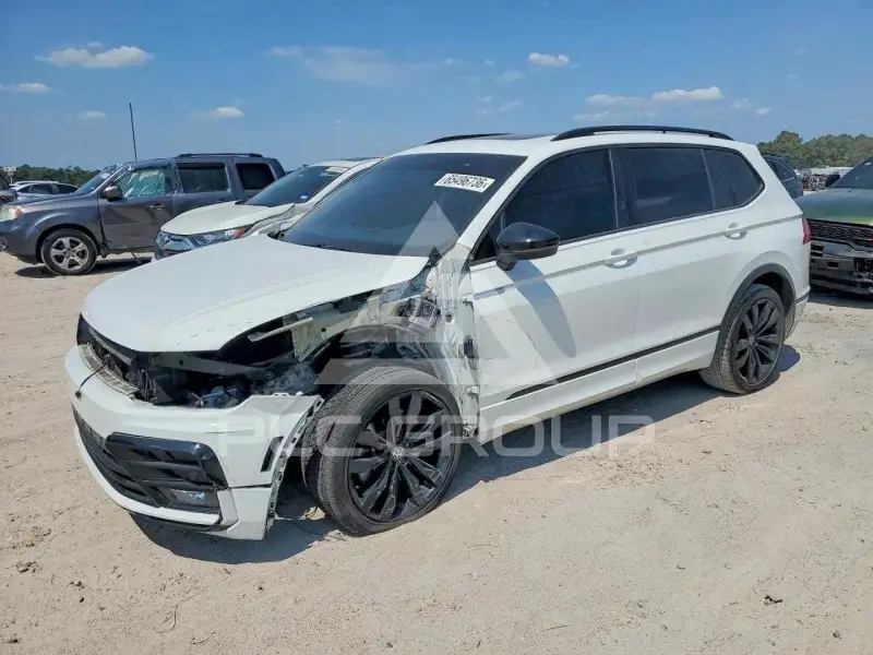 2021 Volkswagen Tiguan фото