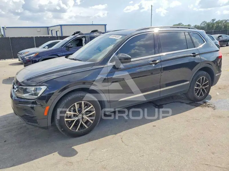 2021 Volkswagen Tiguan фото