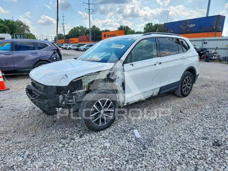 2021 Volkswagen Tiguan фото