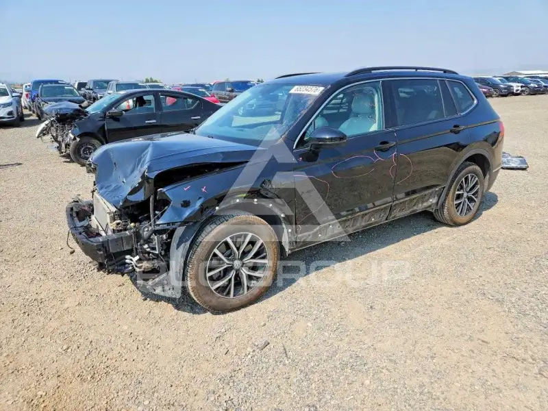2021 Volkswagen Tiguan photo