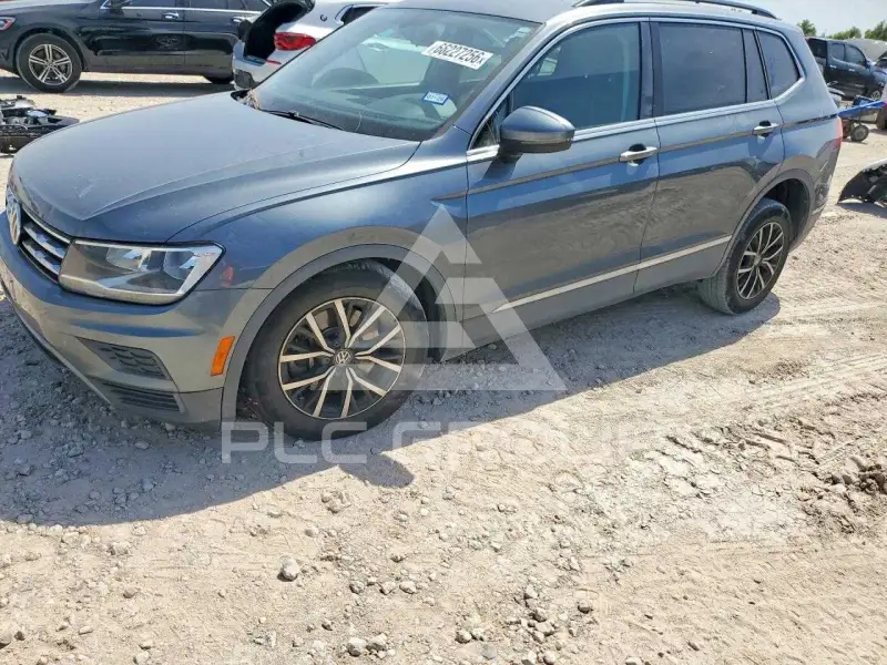 2021 Volkswagen Tiguan photo