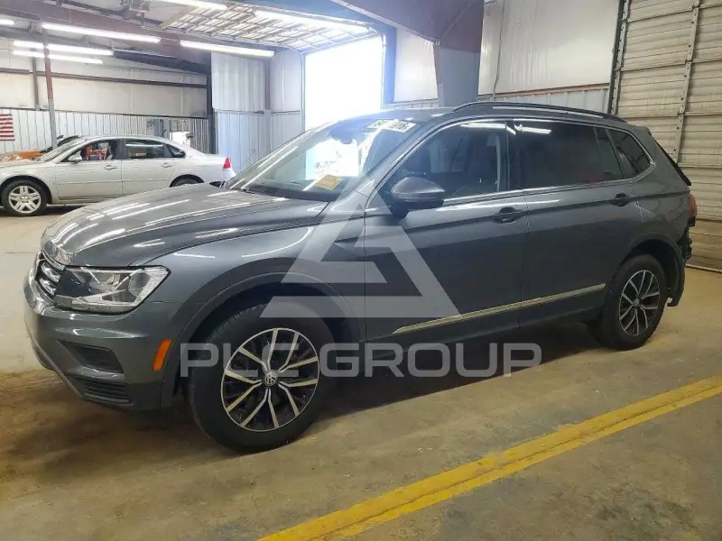 2021 Volkswagen Tiguan photo