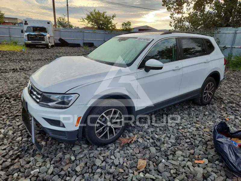 2021 Volkswagen Tiguan фото