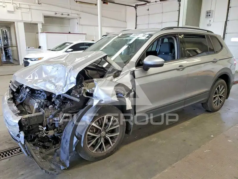 2021 Volkswagen Tiguan фото