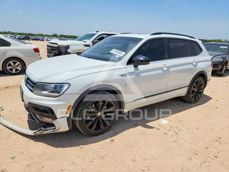 2021 Volkswagen Tiguan photo