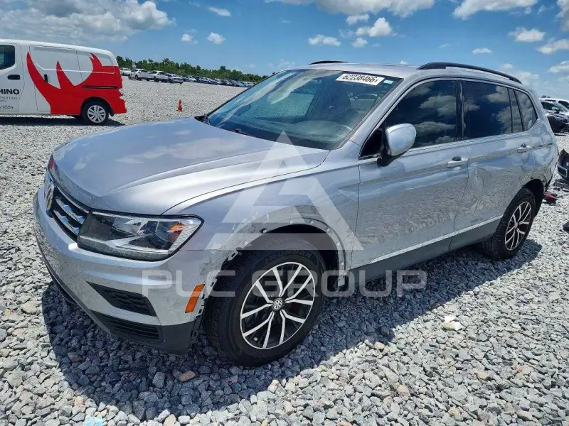 2021 Volkswagen Tiguan фото