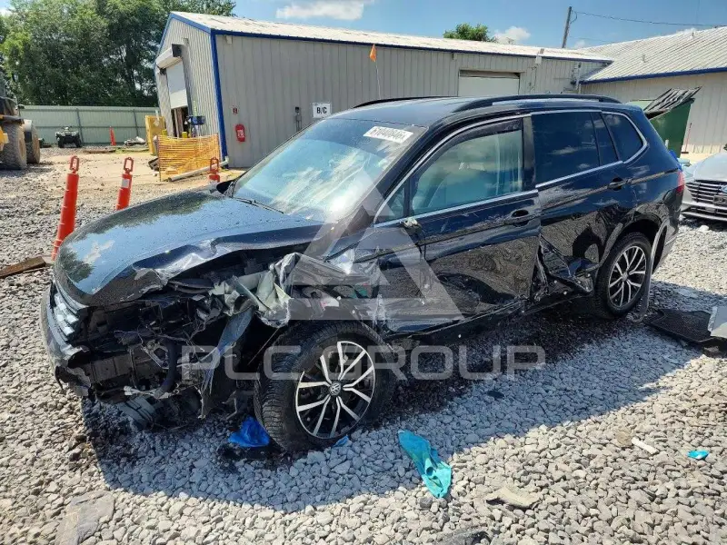 2021 Volkswagen Tiguan фото