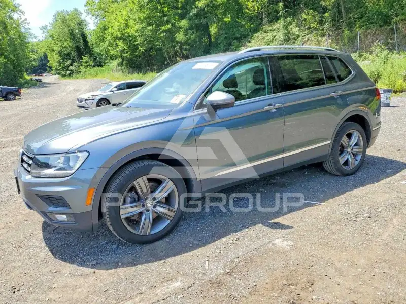 2021 Volkswagen Tiguan фото