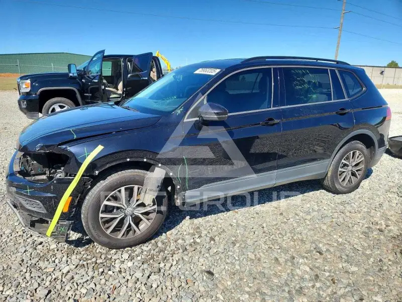 2021 Volkswagen Tiguan фото