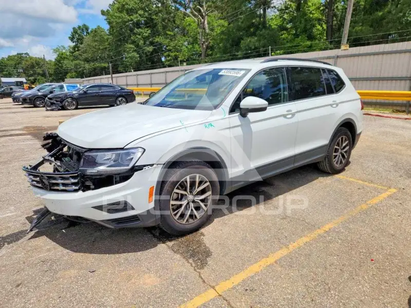 2021 Volkswagen Tiguan photo