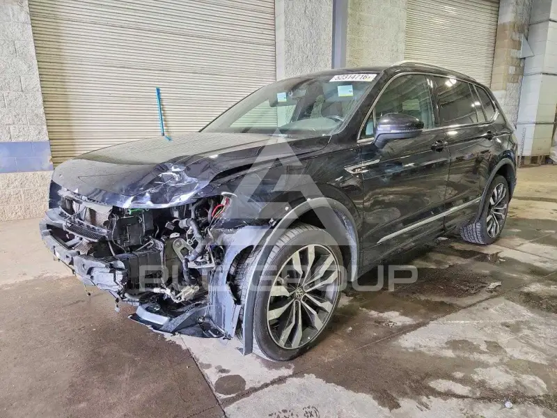 2021 Volkswagen Tiguan фото