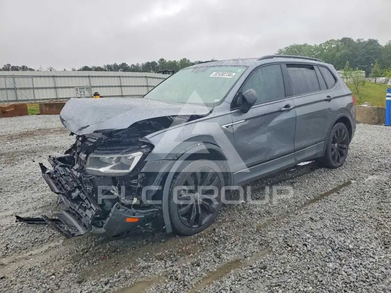 2021 Volkswagen Tiguan photo