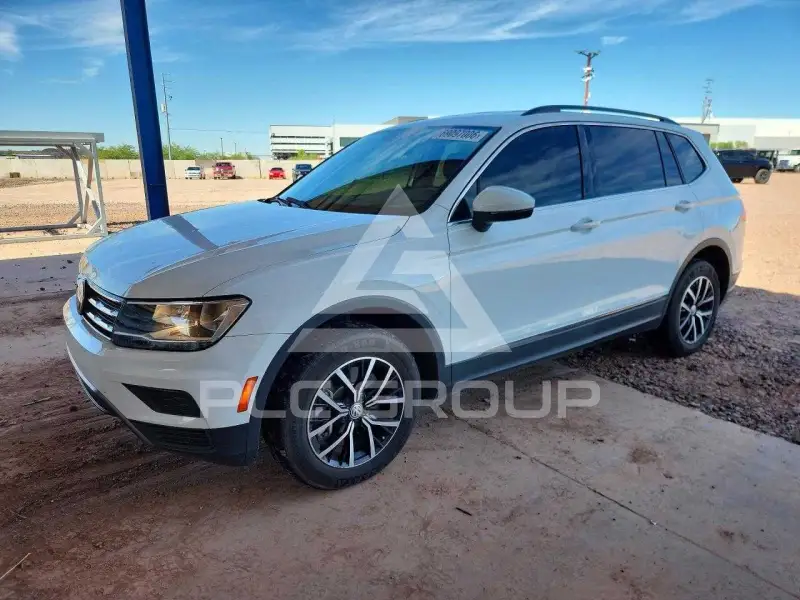 2021 Volkswagen Tiguan photo