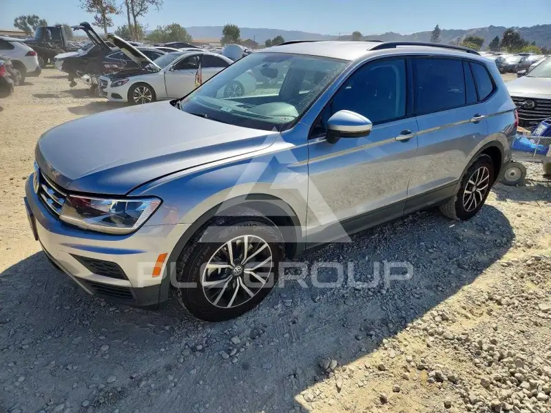 2021 Volkswagen Tiguan photo