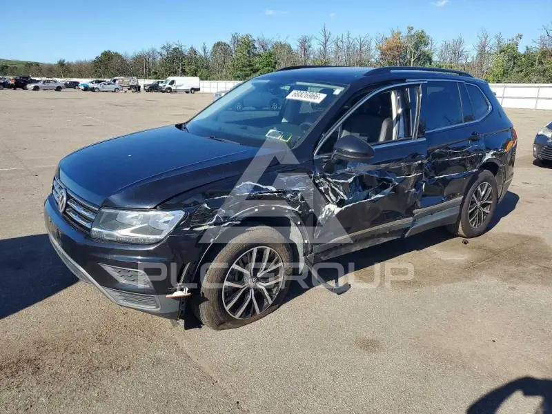 2021 Volkswagen Tiguan photo