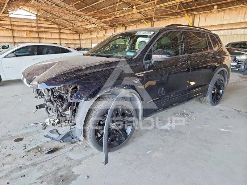 2021 Volkswagen Tiguan photo