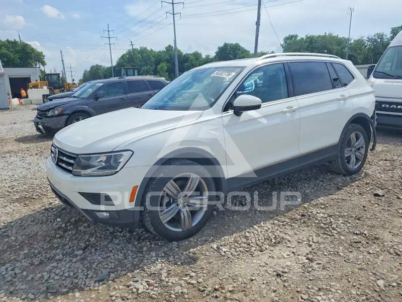 2021 Volkswagen Tiguan photo