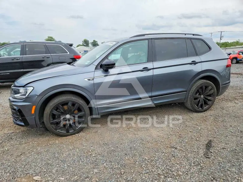 2021 Volkswagen Tiguan photo