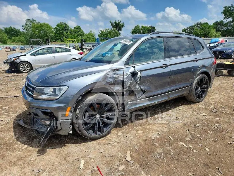 2021 Volkswagen Tiguan photo