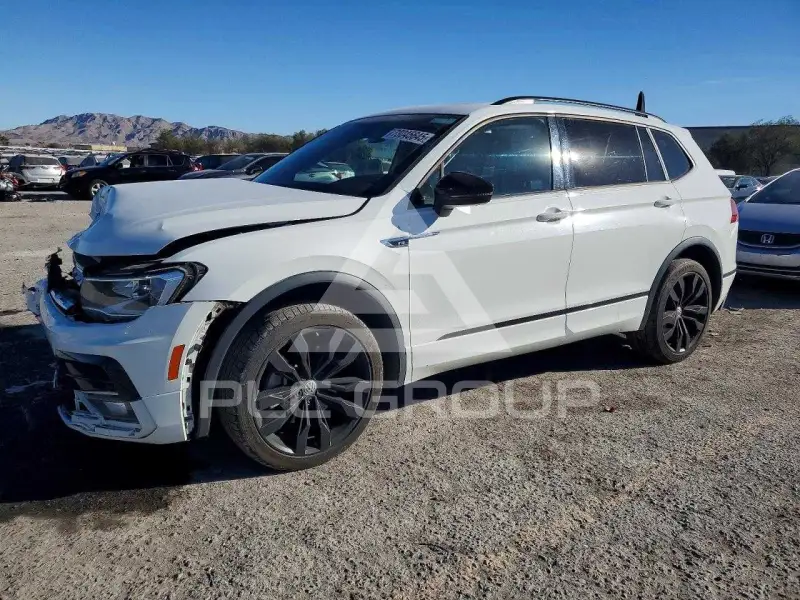 2021 Volkswagen Tiguan photo