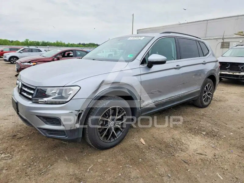 2021 Volkswagen Tiguan фото