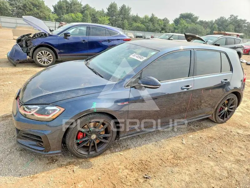 2021 Volkswagen GTI photo
