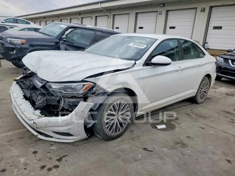 2021 Volkswagen Jetta photo