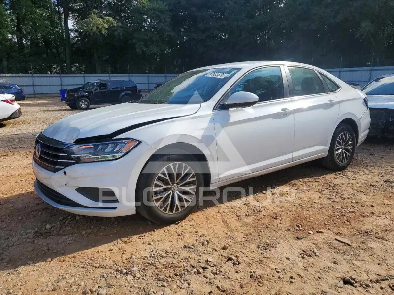 2021 Volkswagen Jetta фото