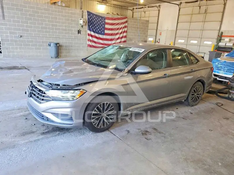 2021 Volkswagen Jetta фото
