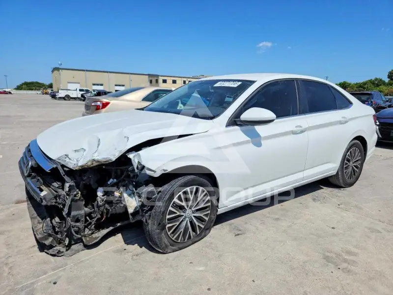 2021 Volkswagen Jetta фото