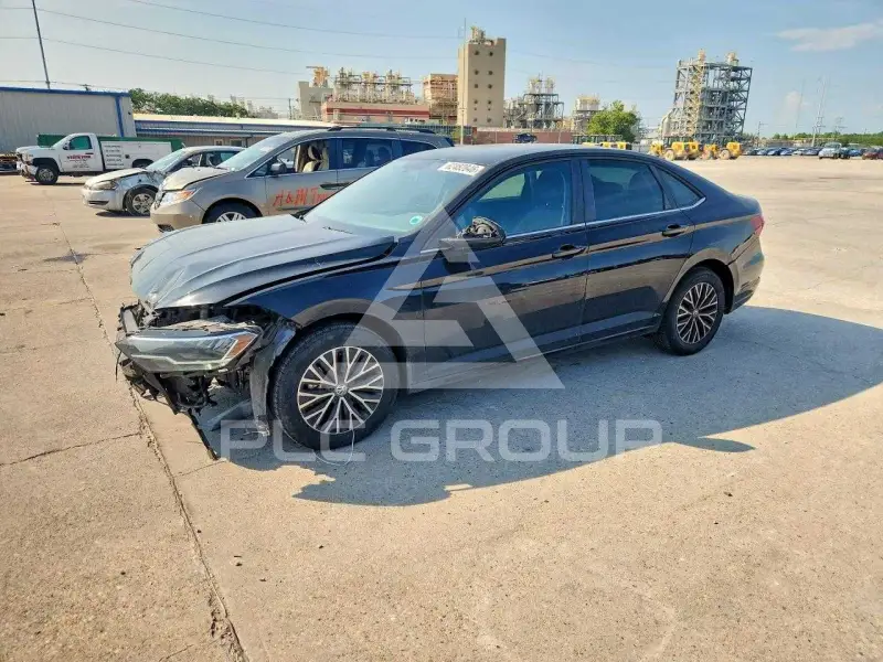 2021 Volkswagen Jetta фото