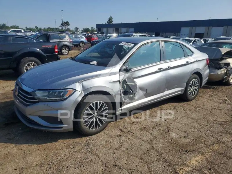 2021 Volkswagen Jetta фото