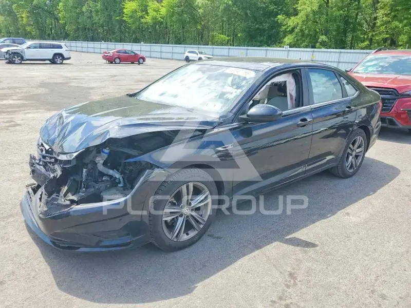 2021 Volkswagen Jetta фото