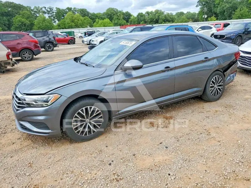 2021 Volkswagen Jetta фото