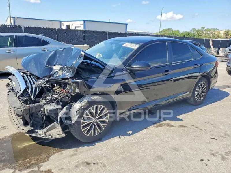 2021 Volkswagen Jetta фото
