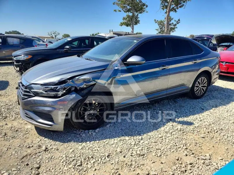 2021 Volkswagen Jetta photo