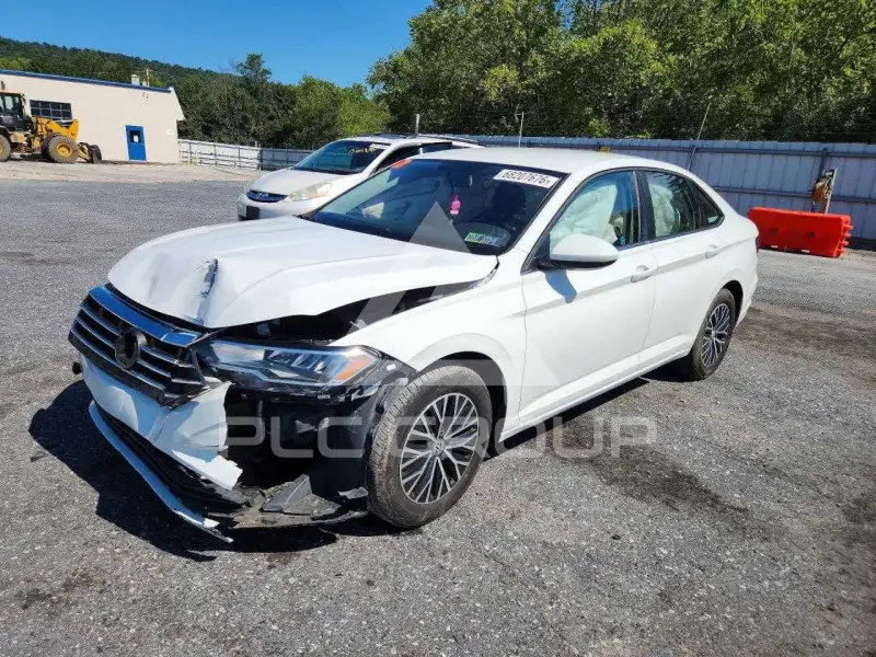 2021 Volkswagen Jetta фото