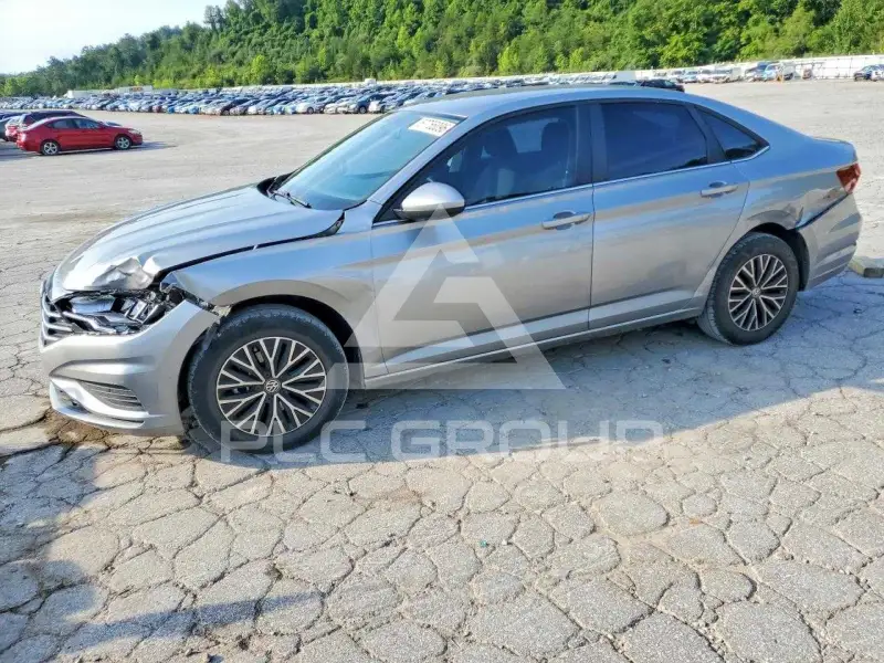 2021 Volkswagen Jetta фото