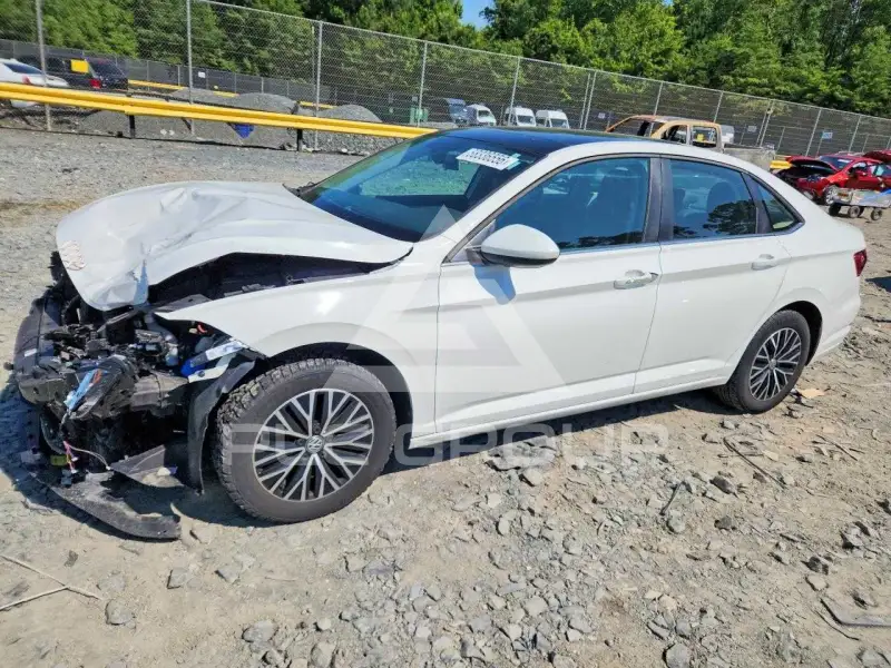 2021 Volkswagen Jetta photo