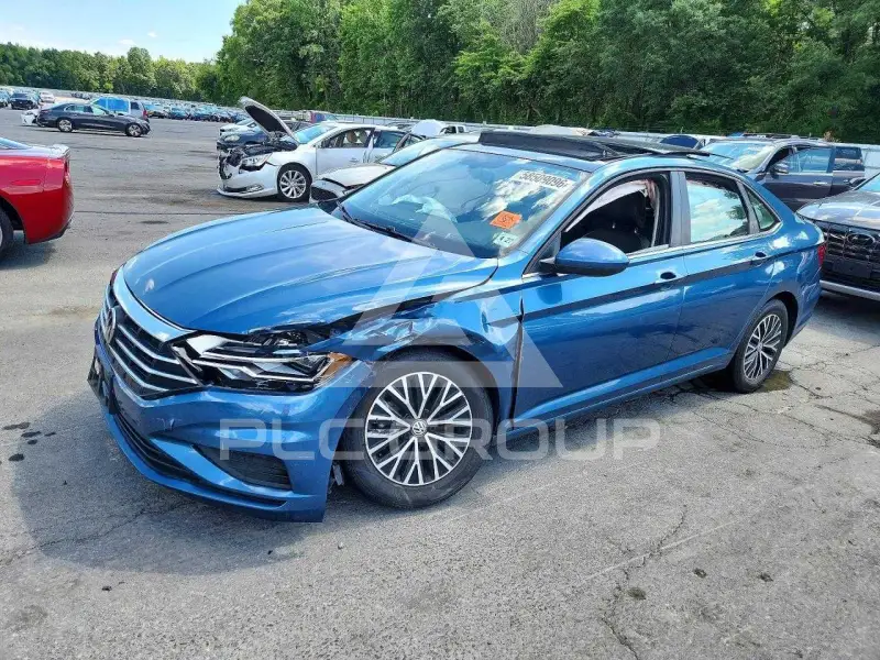 2021 Volkswagen Jetta фото