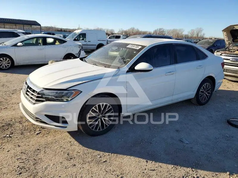 2021 Volkswagen Jetta photo