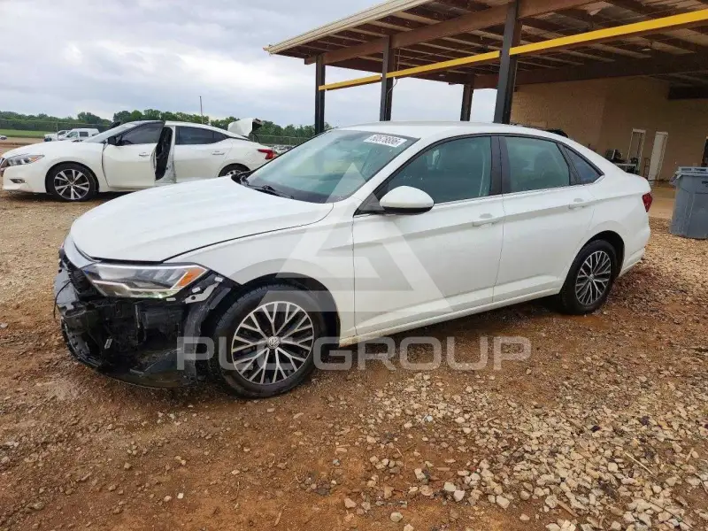 2021 Volkswagen Jetta фото