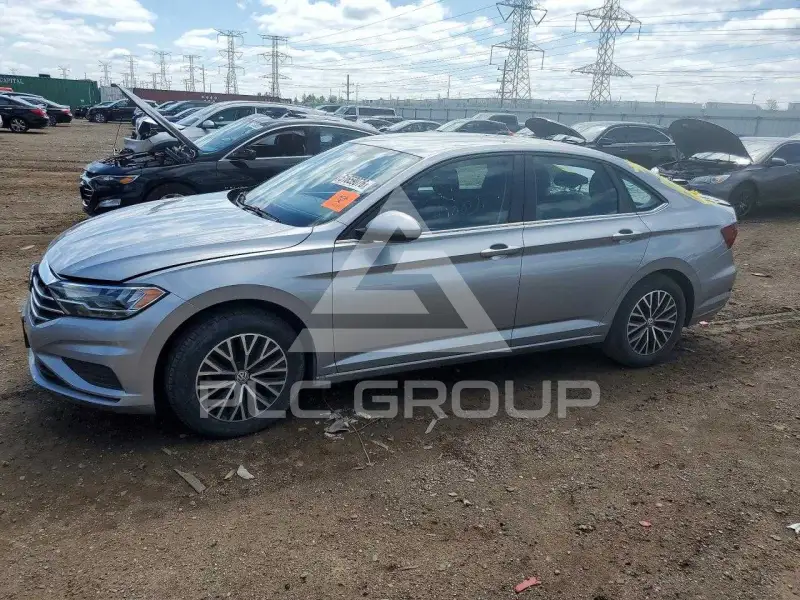 2021 Volkswagen Jetta фото