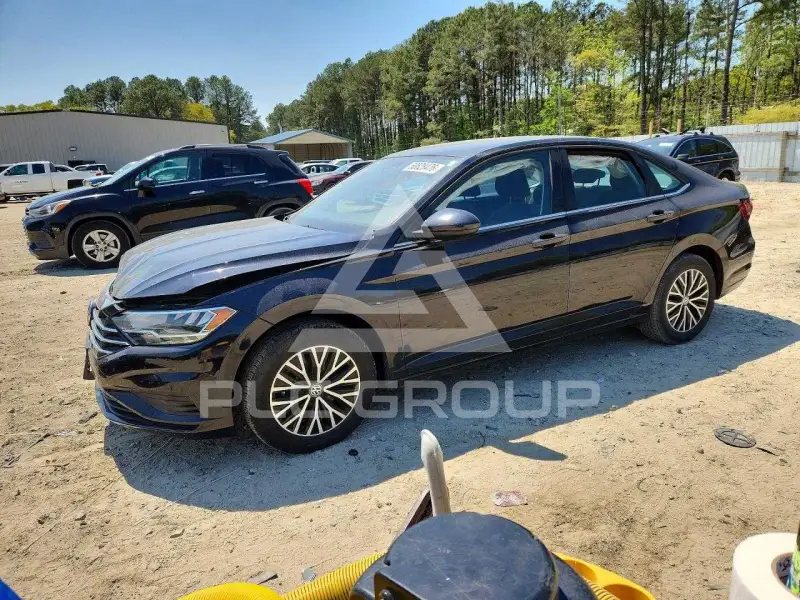 2021 Volkswagen Jetta фото