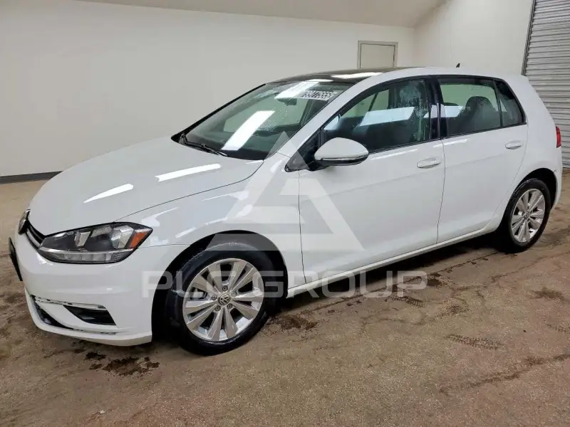 2021 Volkswagen GOLF photo