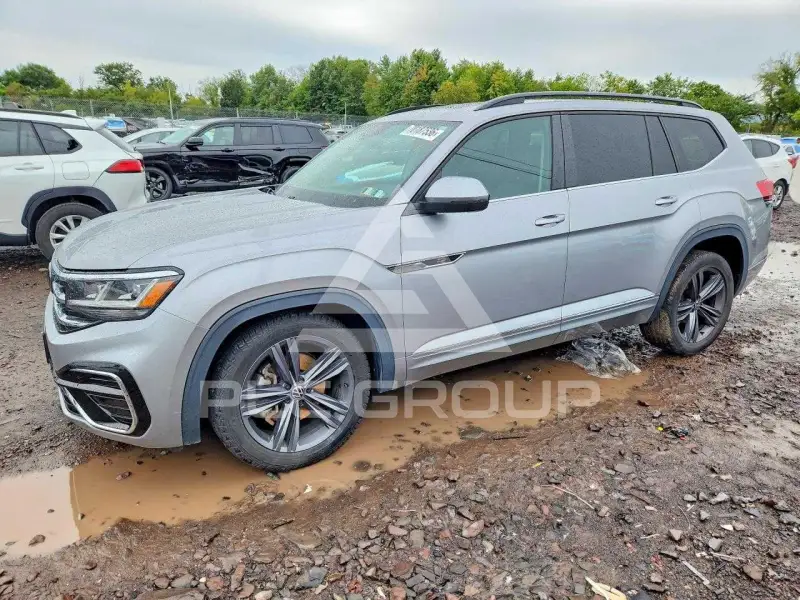 2021 Volkswagen Atlas photo