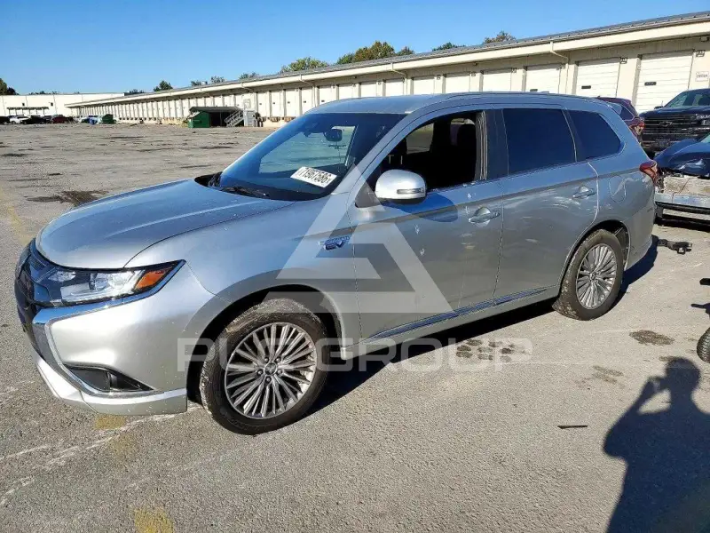 2022 Mitsubishi OUTLANDER фото