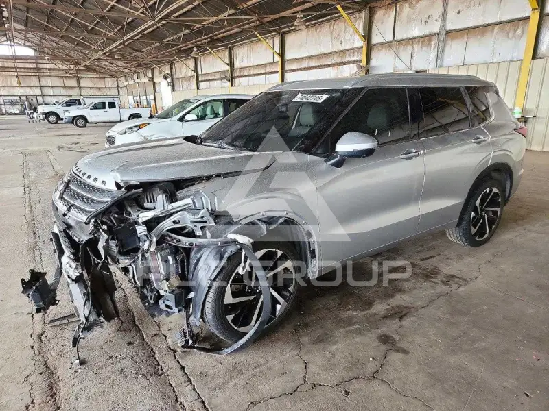 2022 Mitsubishi OUTLANDER фото