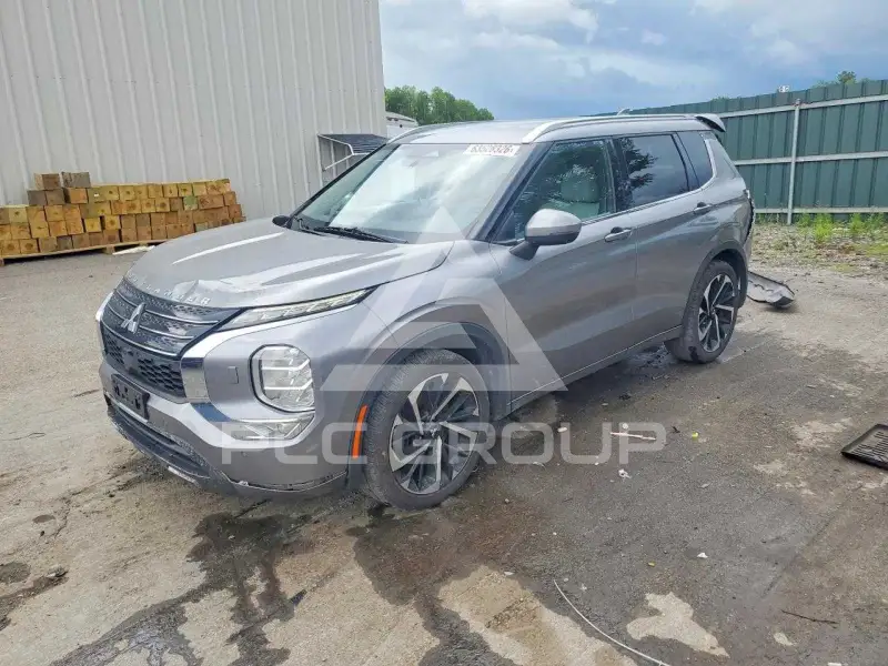 2022 Mitsubishi OUTLANDER фото